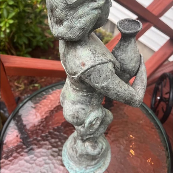 Antique Bronze look Sculpture - Verdigris Finish - Picture 5 of 8